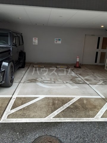 3/10 駐車場