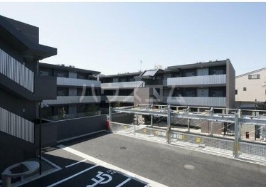 17/28 エントランス
