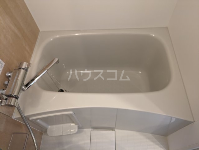 16/30 浴室