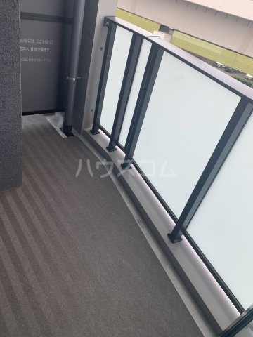 15/26 バルコニー