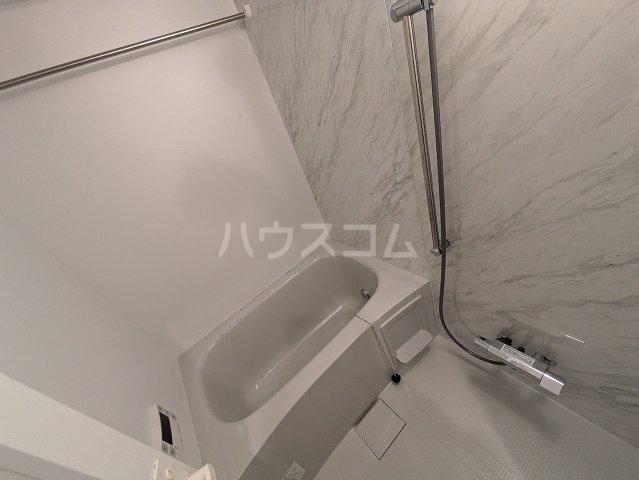 14/30 浴室