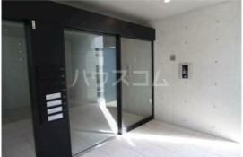 19/21 エントランス