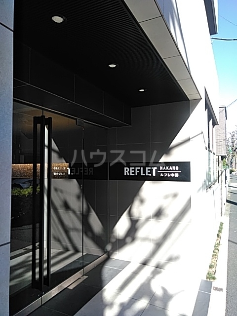 19/21 エントランス