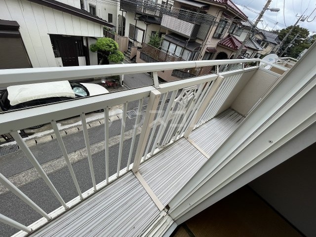 16/27 バルコニー