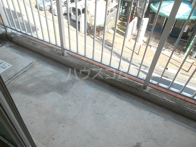 15/22 バルコニー