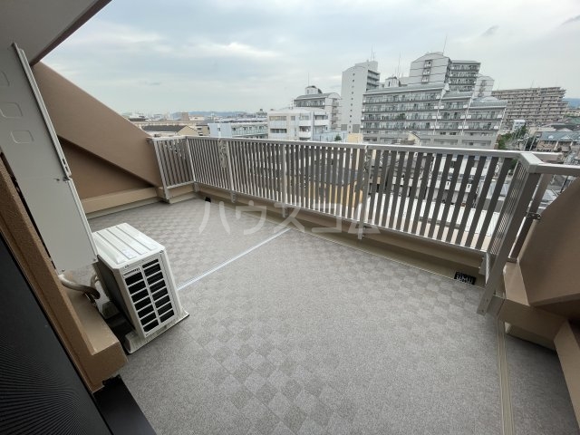 15/22 バルコニー