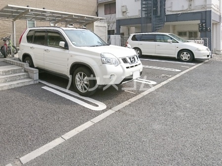 21/30 駐車場