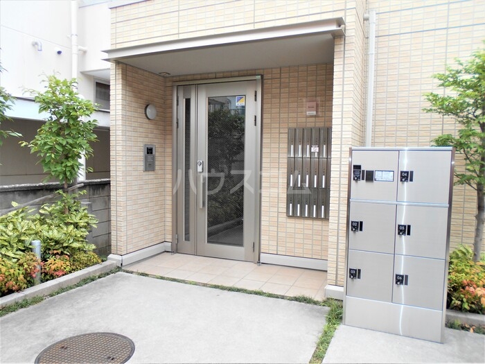 2/11 エントランス