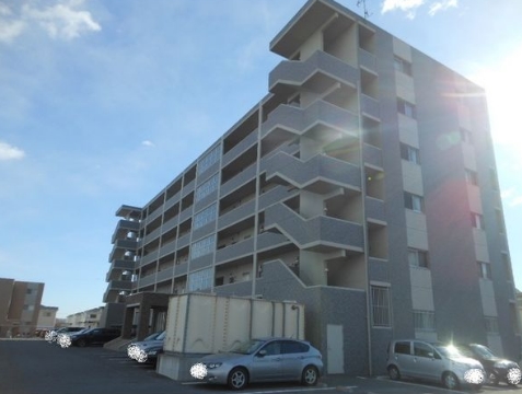 16/25 エントランス