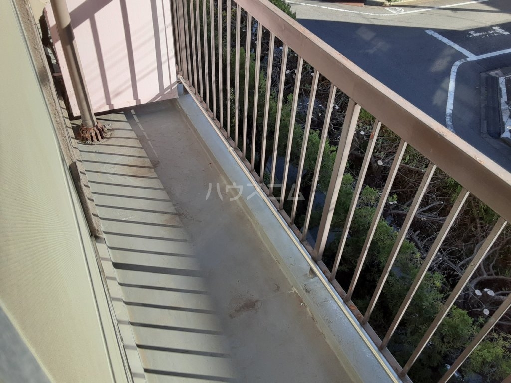 25/30 バルコニー