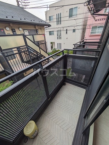 15/28 バルコニー