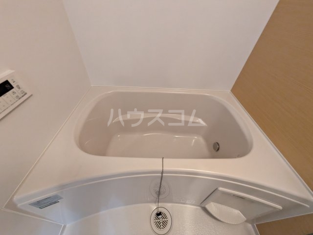 14/30 浴室