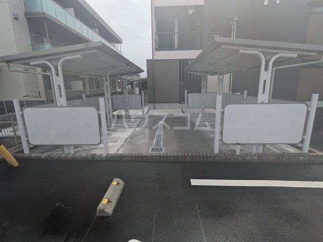 2/30 外観