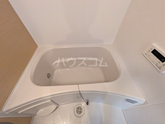 14/30 浴室