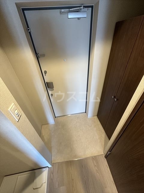 5/23 玄関