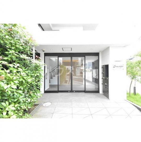 2/11 エントランス