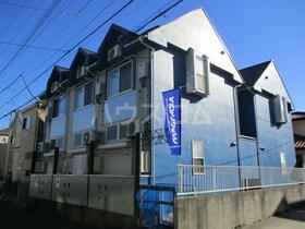 16/22 エントランス