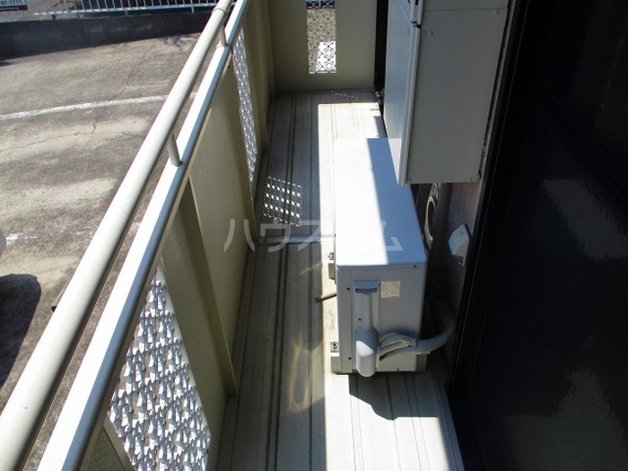 13/17 バルコニー