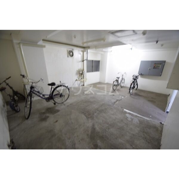 17/25 駐車場
