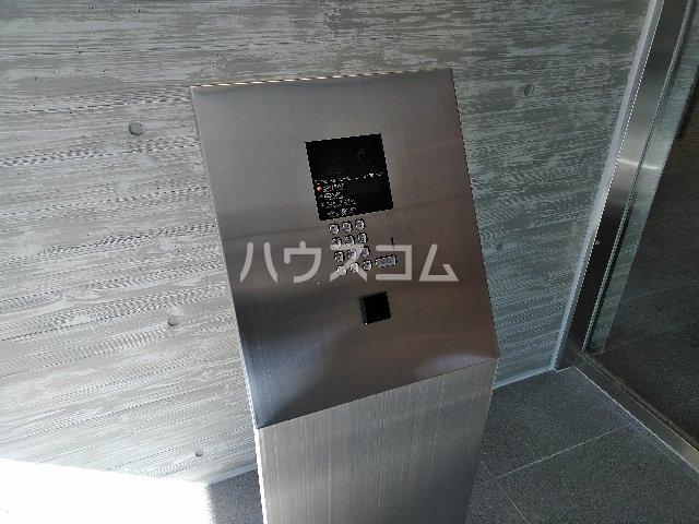 29/30 エントランス