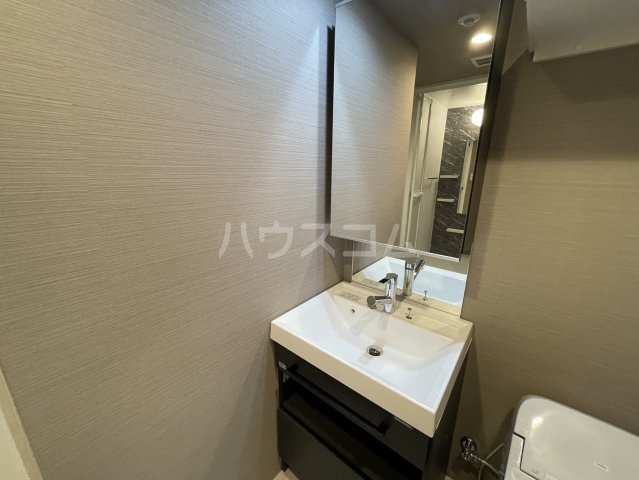 13/30 洗面