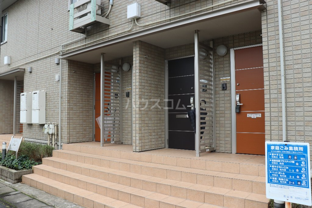 2/11 エントランス