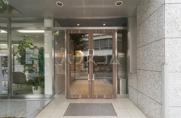 14/24 エントランス