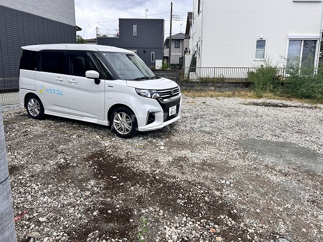 21/30 駐車場