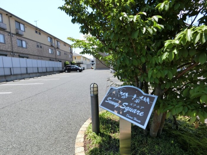 19/28 エントランス