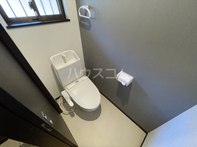 20/30 トイレ