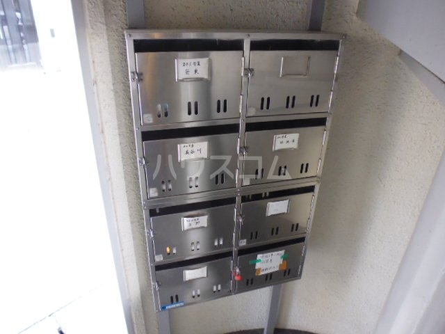 18/29 エントランス