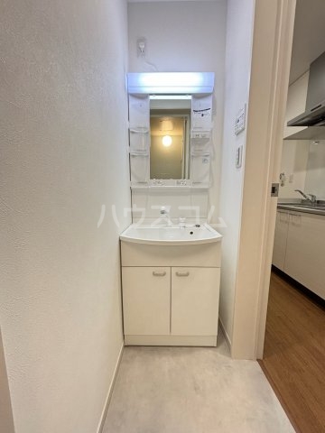 16/30 洗面