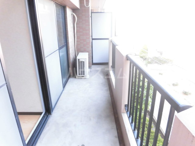 17/30 バルコニー