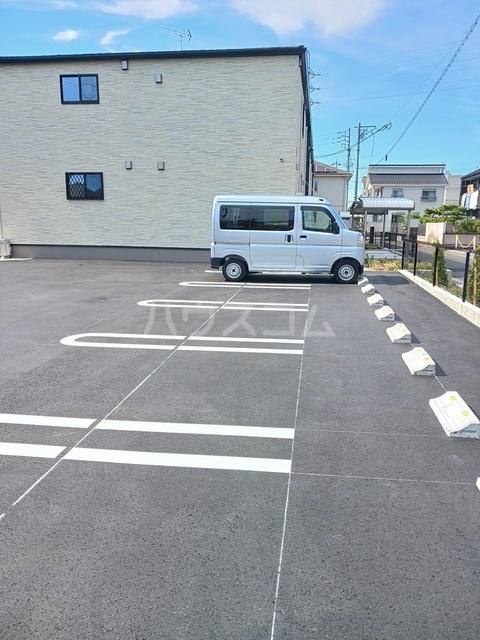 16/22 駐車場