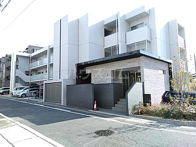 2/30 外観
