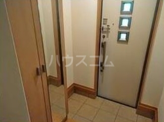 5/18 玄関