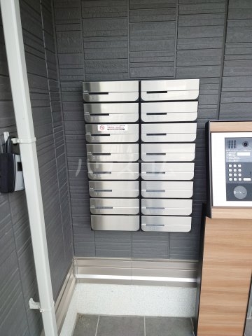20/25 エントランス