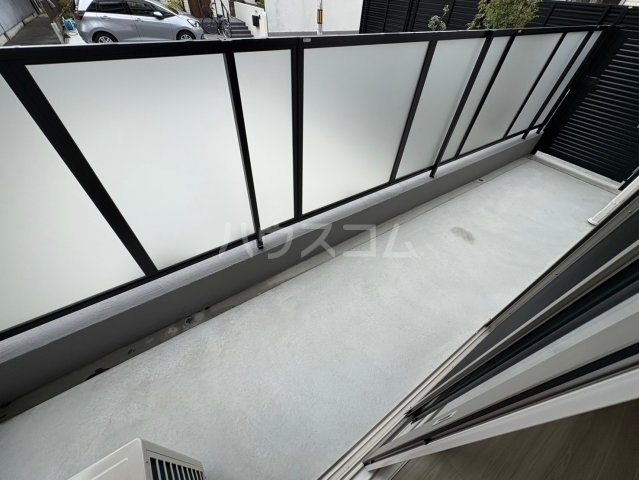 25/30 バルコニー