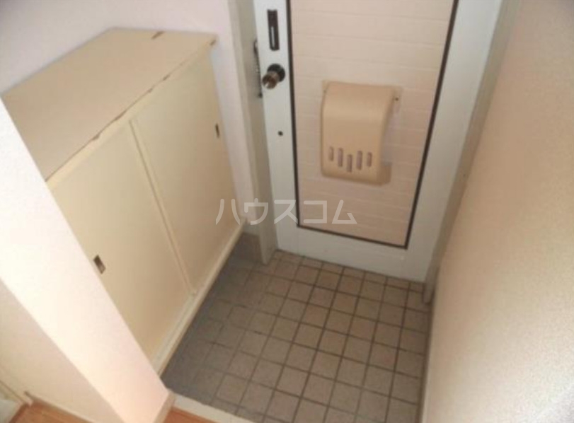 13/23 玄関