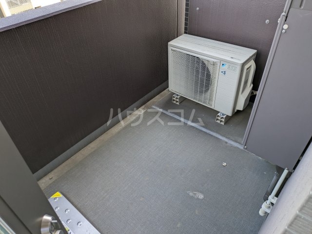 17/28 バルコニー