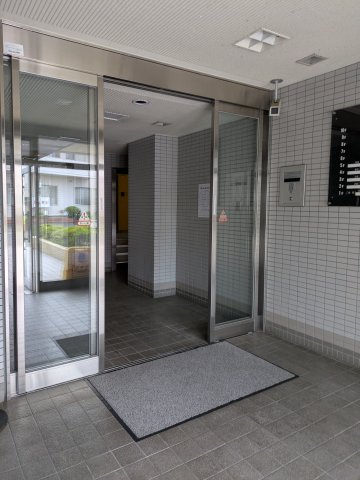 2/6 エントランス