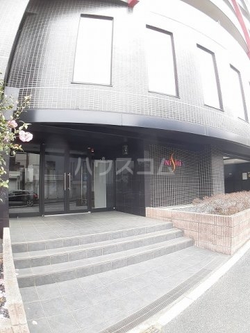 15/25 エントランス