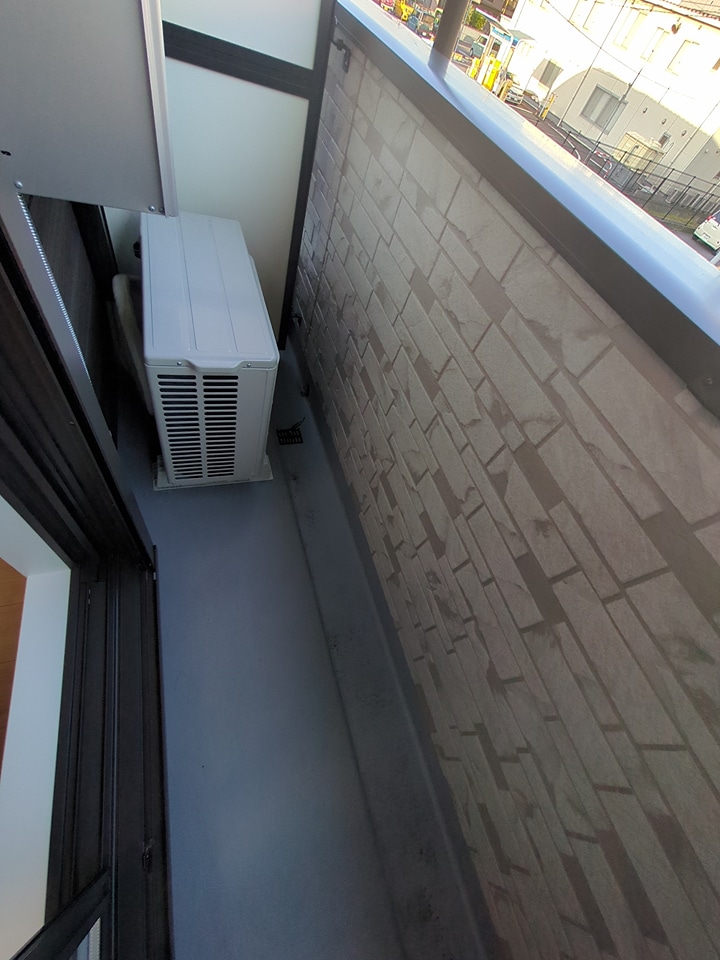 13/29 バルコニー