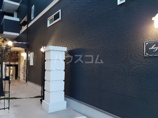 17/25 エントランス