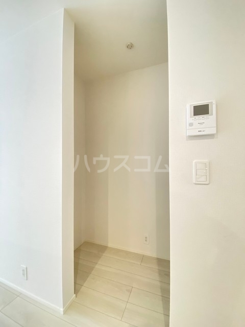 13/30 収納