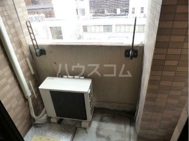 13/19 バルコニー