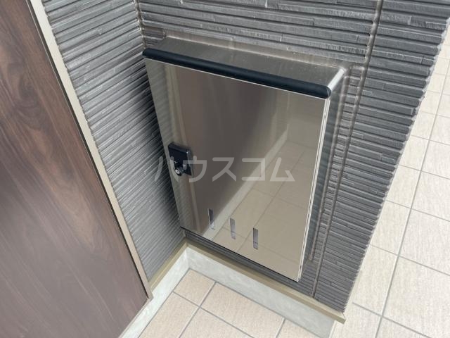 22/26 エントランス