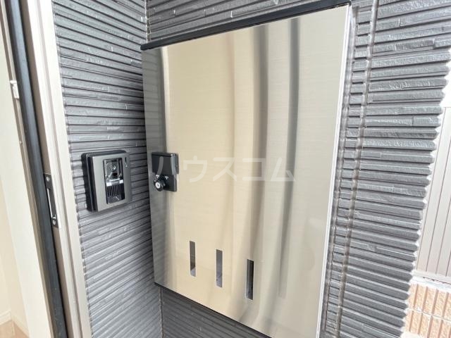 22/26 エントランス