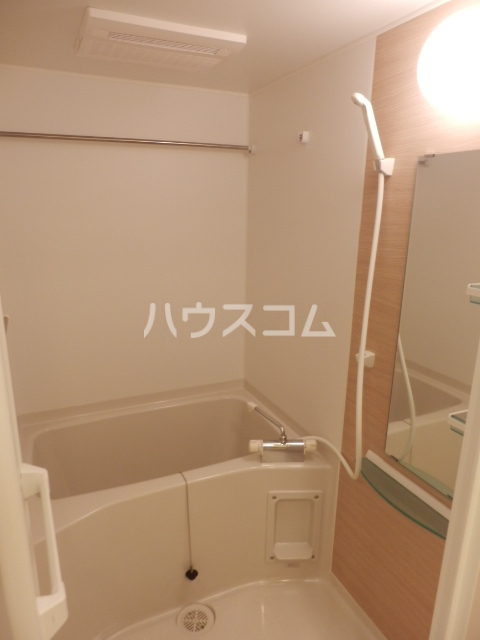 18/30 浴室