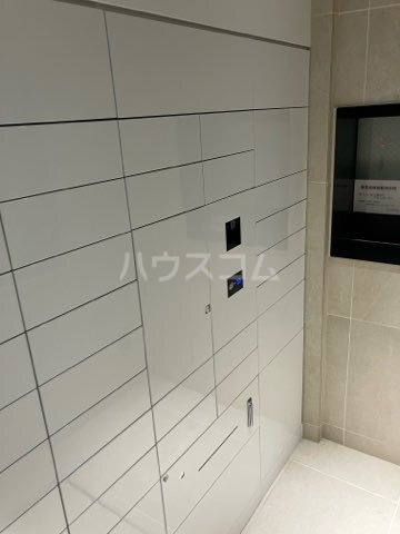 14/25 エントランス